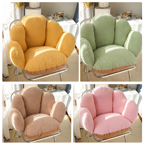 Palm shaped plush back - palm,